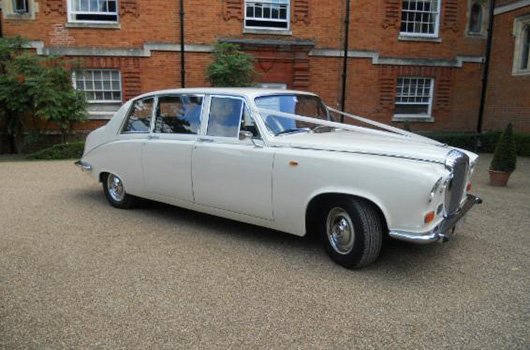 Daimler Limousine Side Exterior